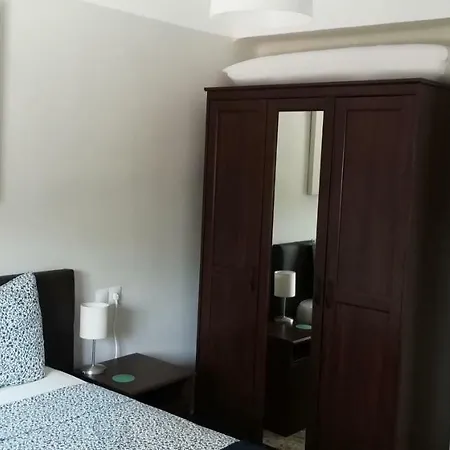 Calle Rio Trueba 11 Bajo D *