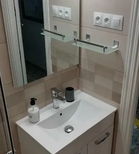 Calle Rio Trueba 11 Bajo D *