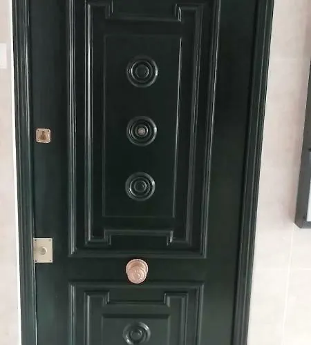 Calle Rio Trueba 11 Bajo D Appartement *