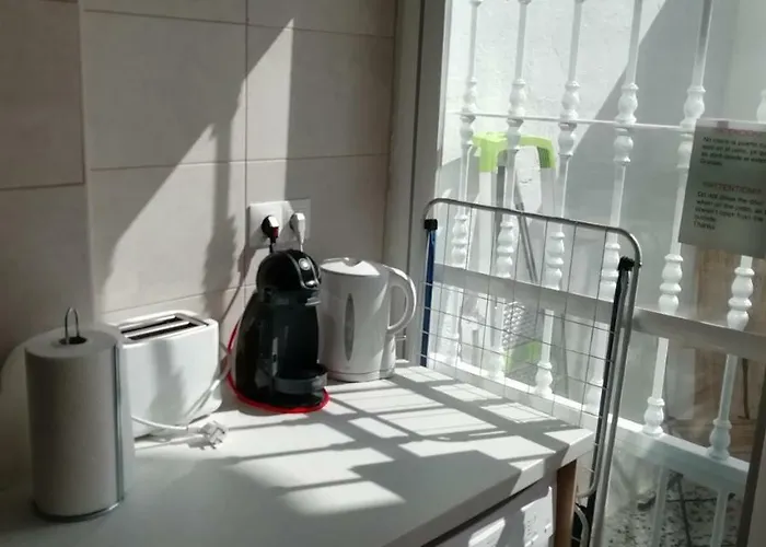 Calle Rio Trueba 11 Bajo D *