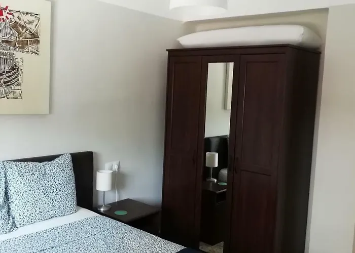 Calle Rio Trueba 11 Bajo D *